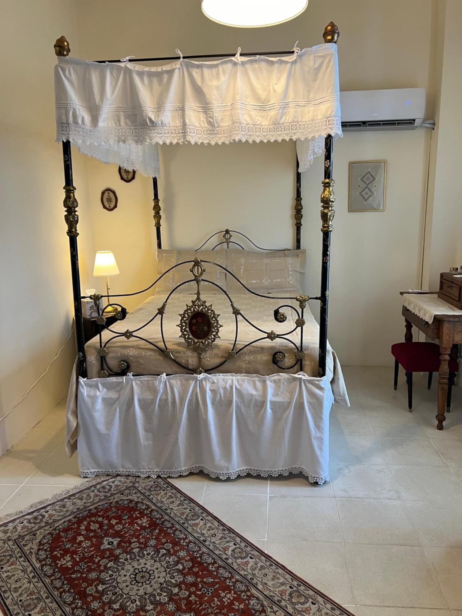Theodorou Villa *