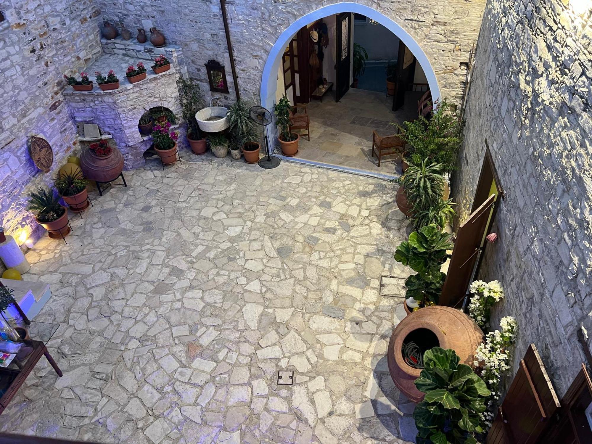 Theodorou * Pano Lefkara
